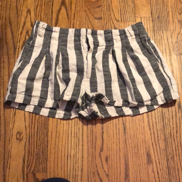 Indigo rising striped linen shorts size large - Picture 2 of 9
